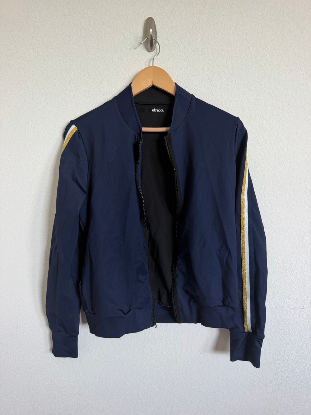 Ultracor Women’s Zip Nylon Stripe Navy Blue Track Jacket Size XS Workout casual